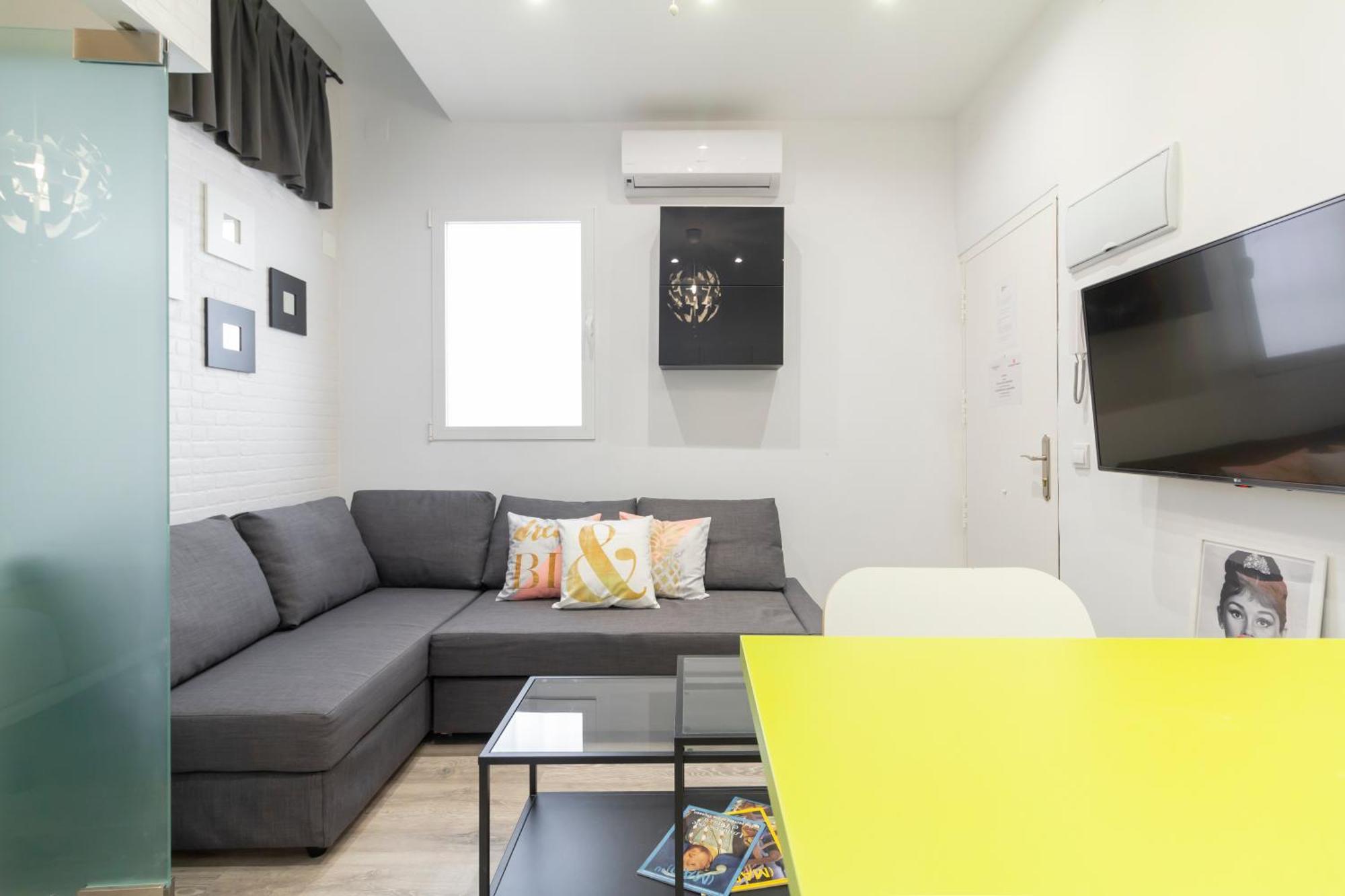 Ronda De Valencia Apartamento มาดริด ภายนอก รูปภาพ