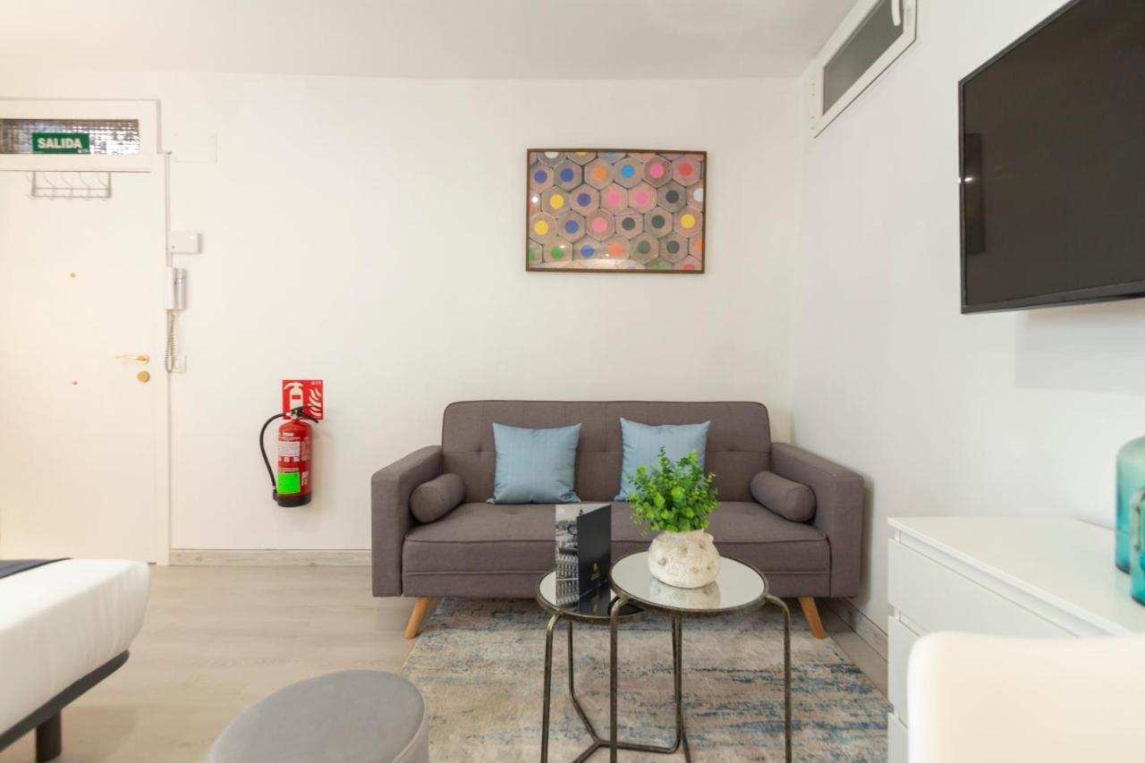 Ronda De Valencia Apartamento มาดริด ภายนอก รูปภาพ